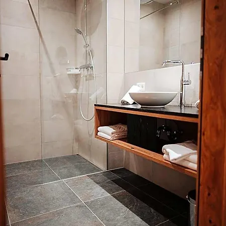Large Flat With Balcony, On The Piste Hotel 2*